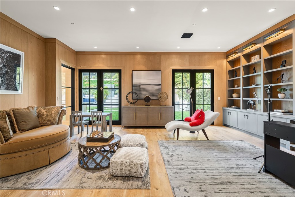 4701 Balboa