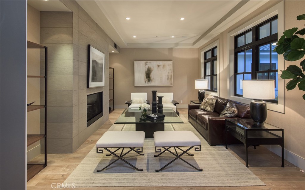4701 Balboa