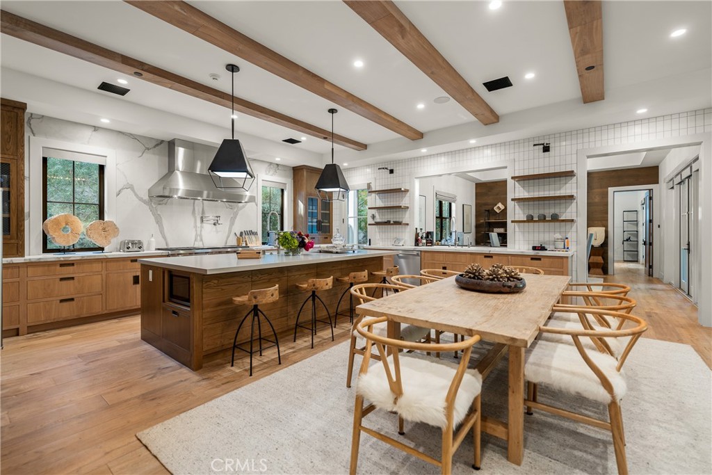 4701 Balboa