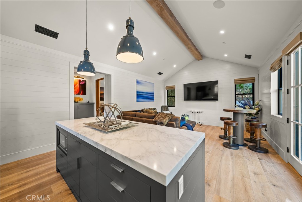 4701 Balboa