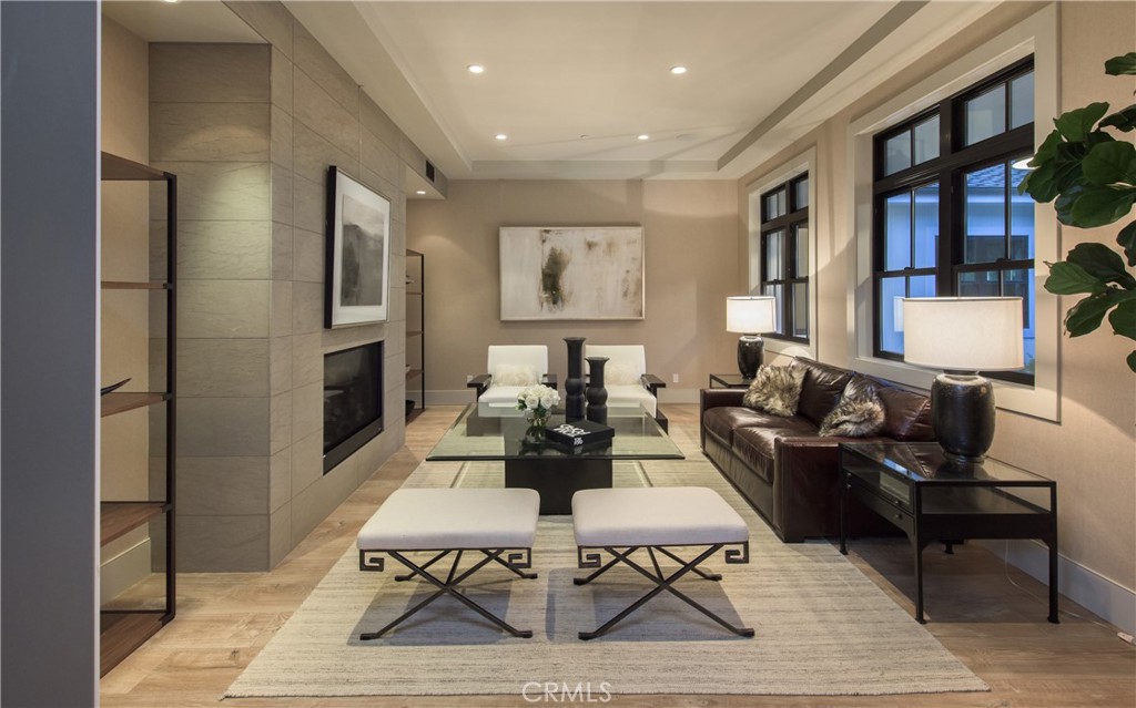 4701 Balboa