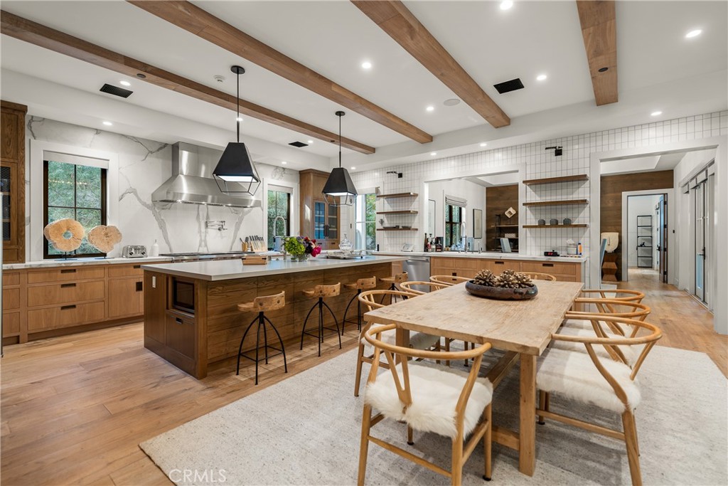 4701 Balboa