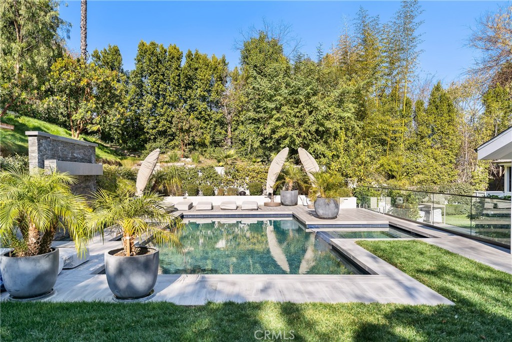 4701 Balboa