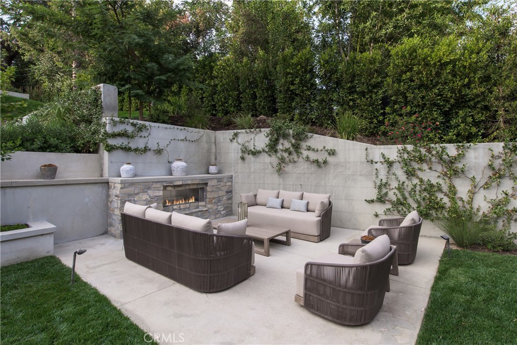 4701 Balboa