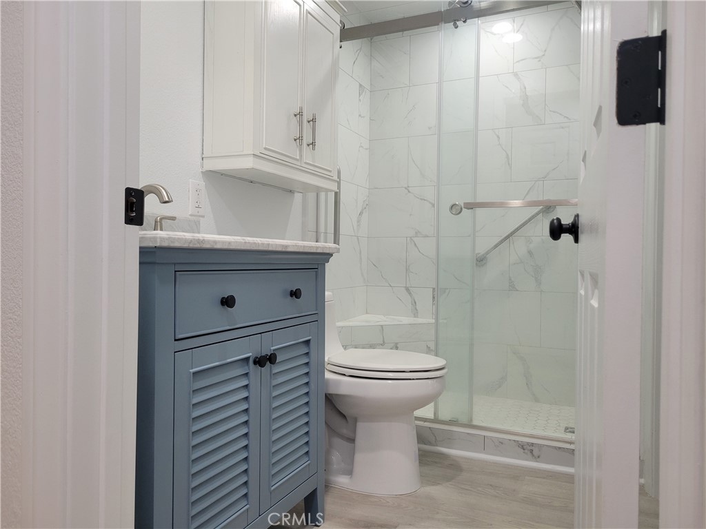 720 W 4th Street 104