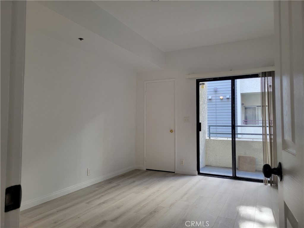 720 W 4th Street 104