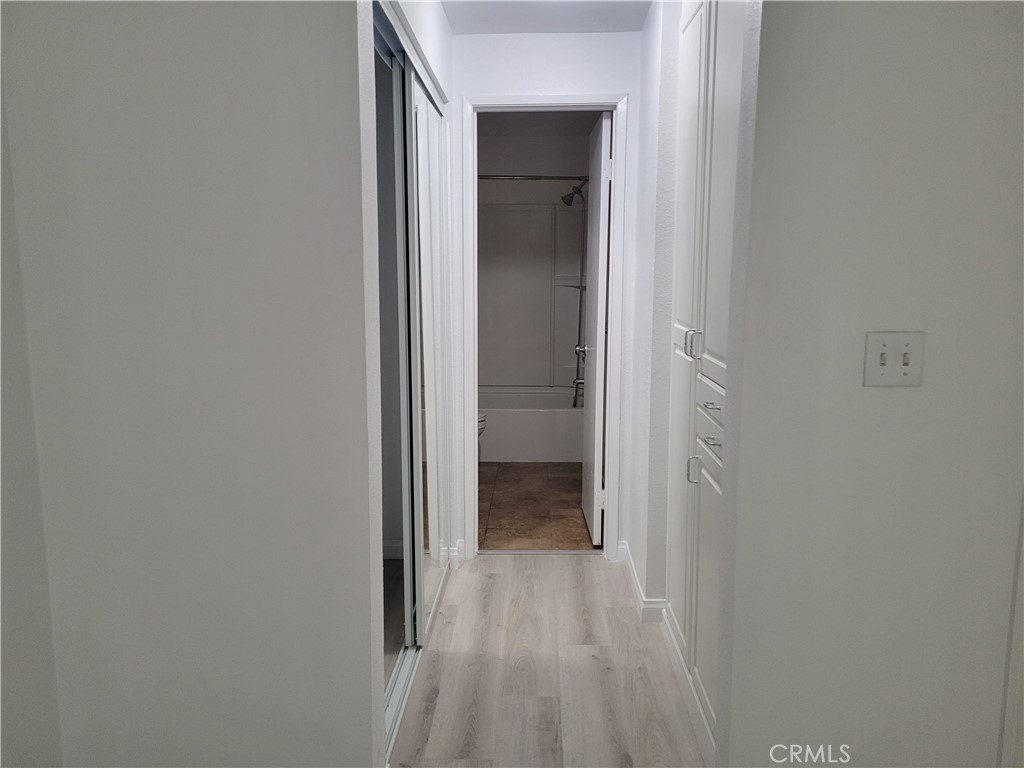 720 W 4th Street 104