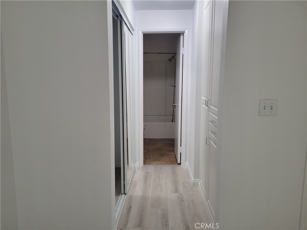 720 W 4th Street 104