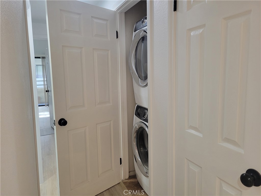 720 W 4th Street 104
