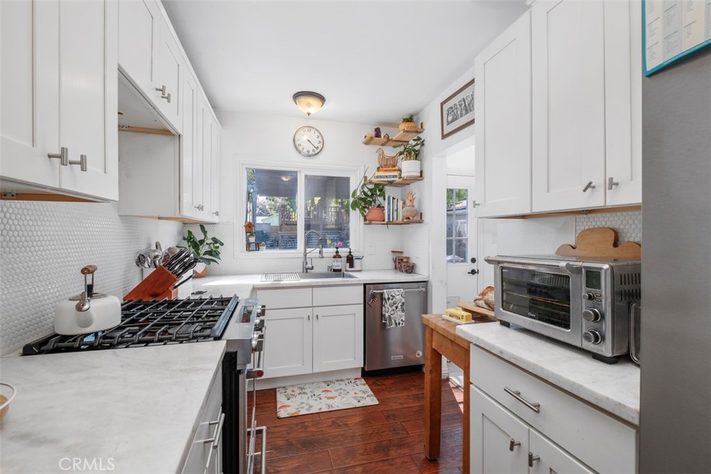 1341 S Towner