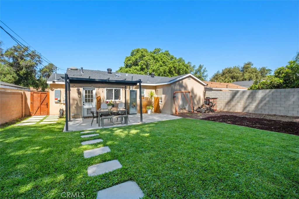 1341 S Towner