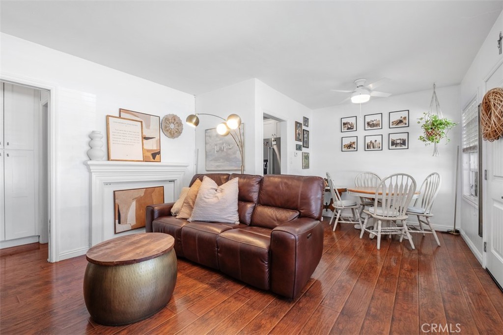1341 S Towner