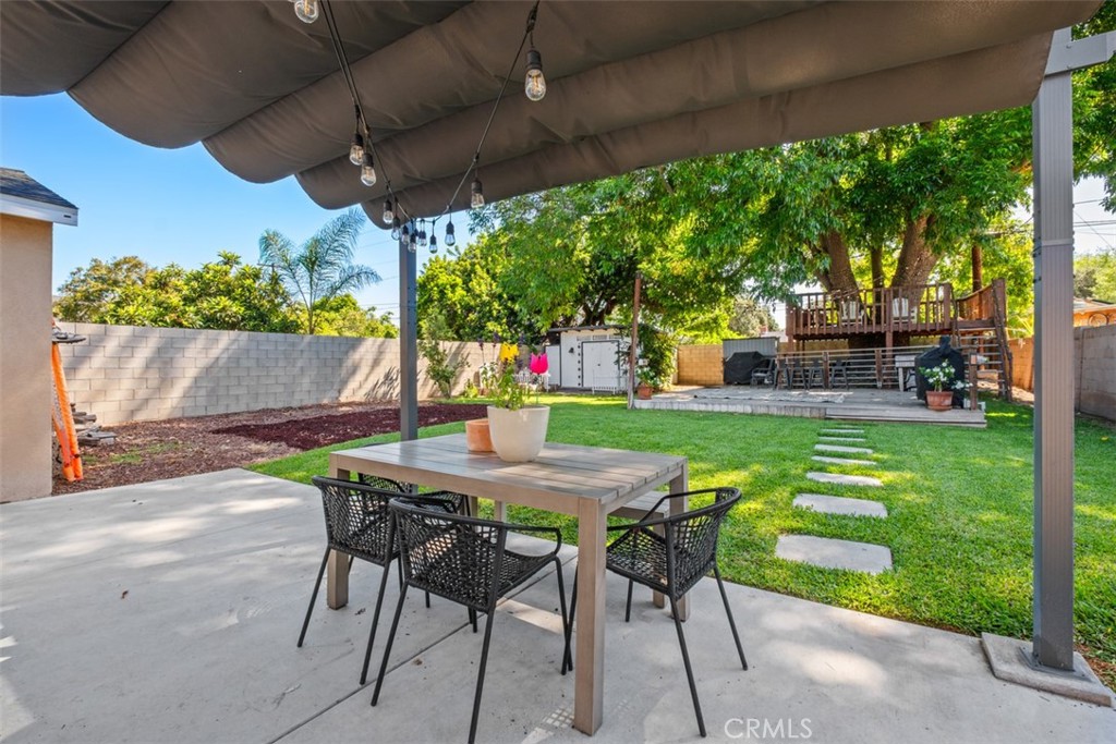 1341 S Towner