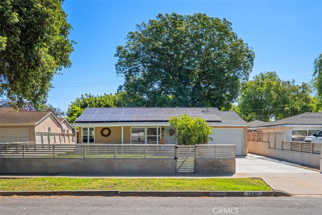 1341 S Towner