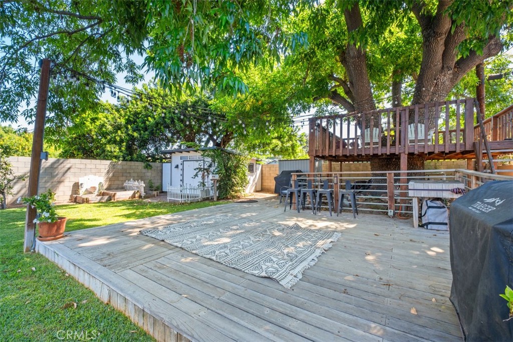 1341 S Towner