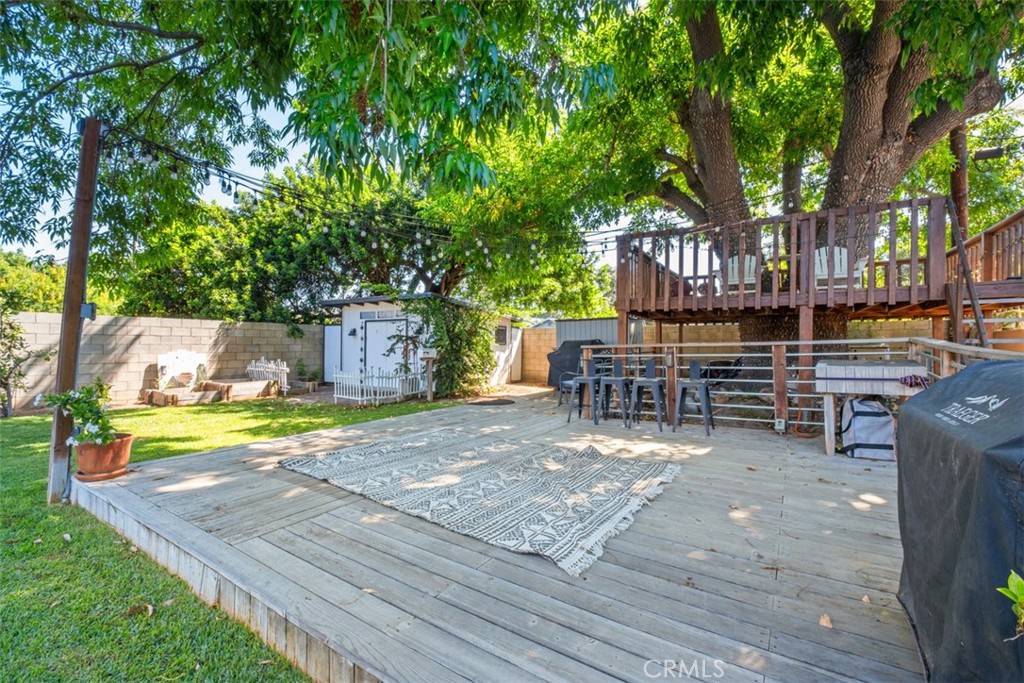 1341 S Towner