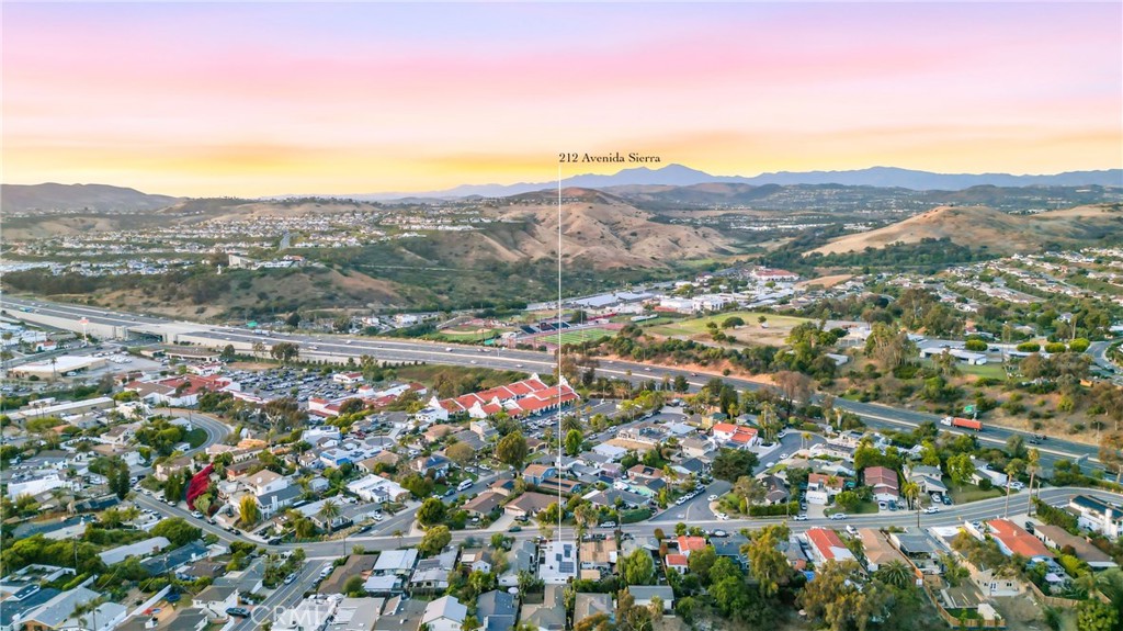 212 Avenida Sierra