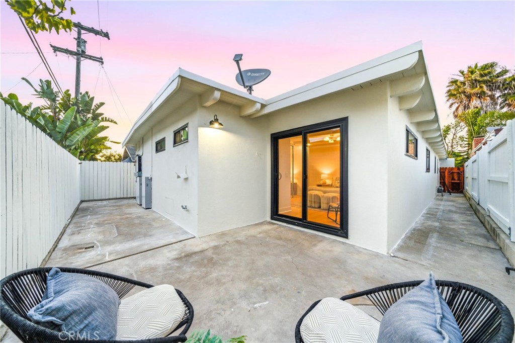 212 Avenida Sierra