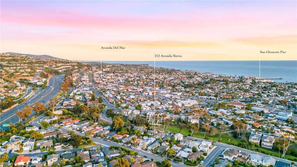212 Avenida Sierra