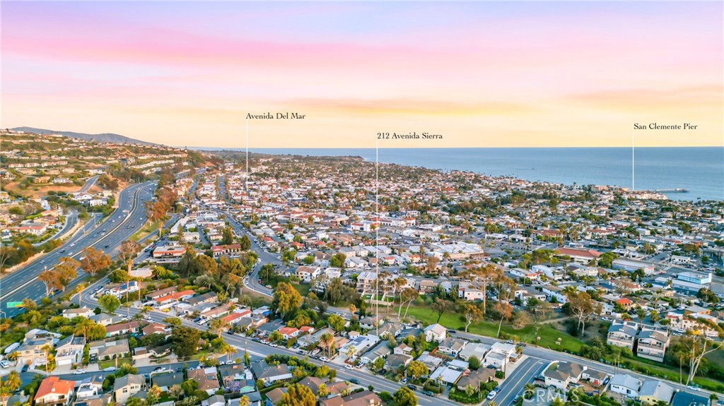 212 Avenida Sierra