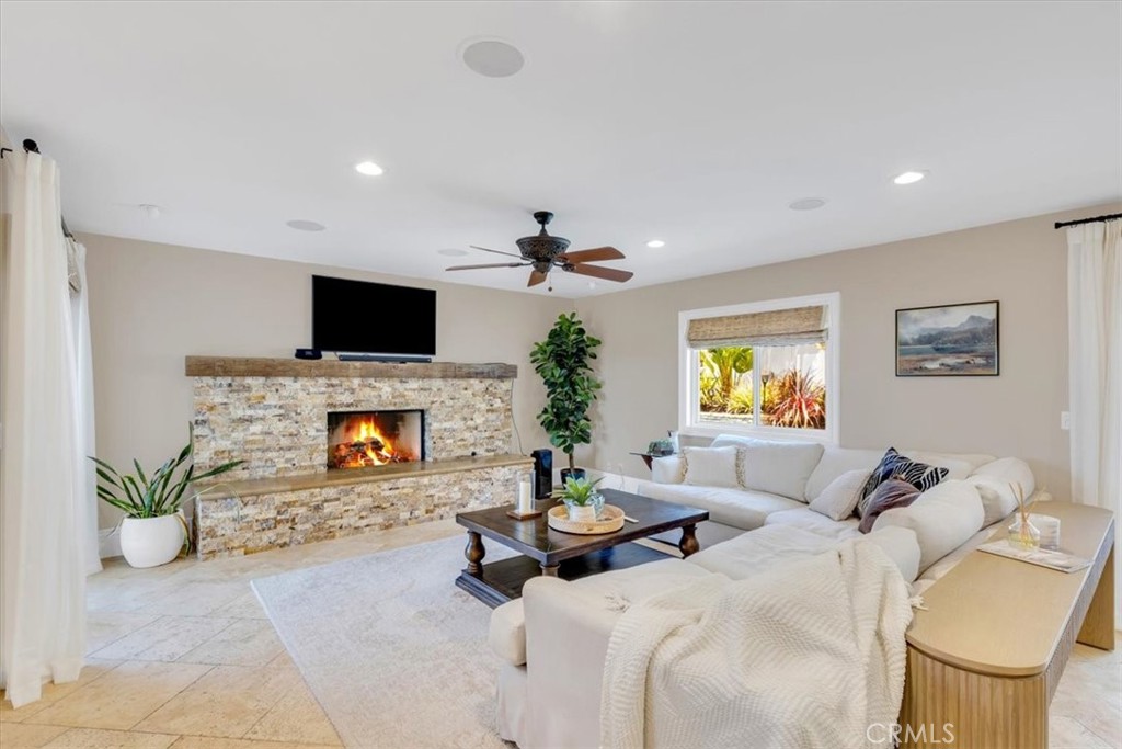 3920 Calle Andalucia