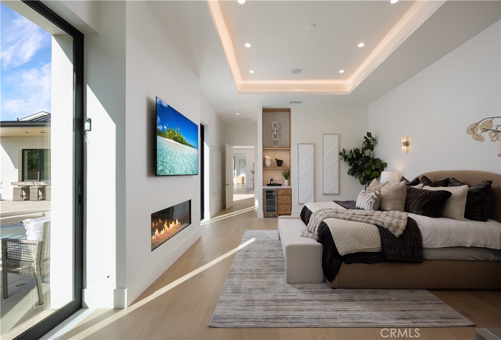 1453 Galaxy Dr
