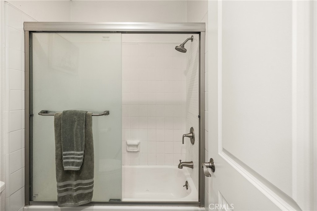 1351 N Crescent Heights 114