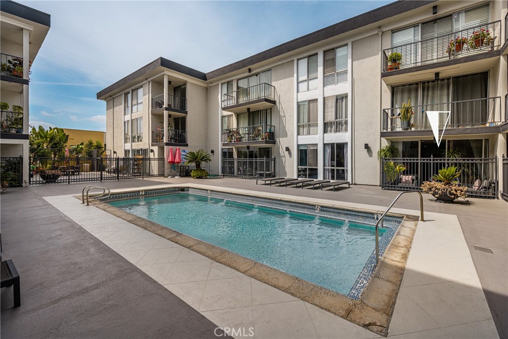 1351 N Crescent Heights 114
