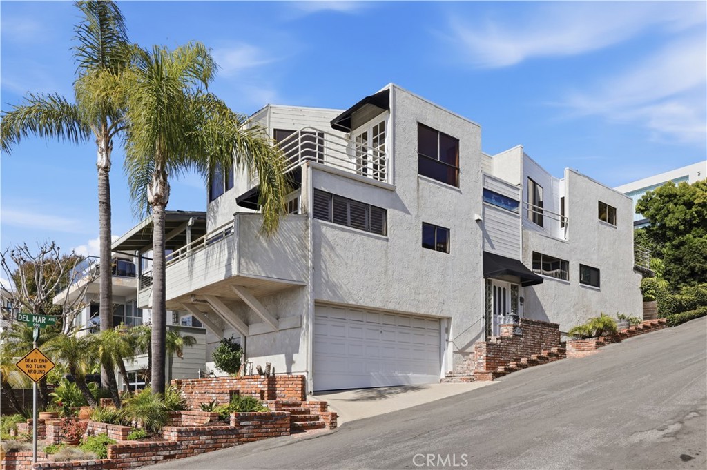 1130 Del Mar Avenue