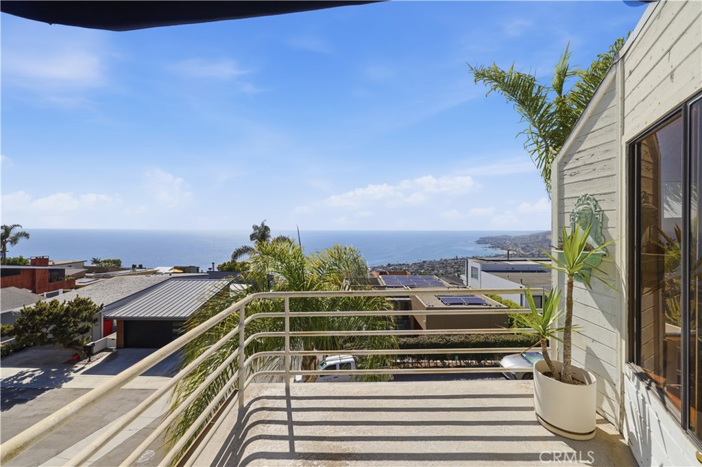 1130 Del Mar Avenue