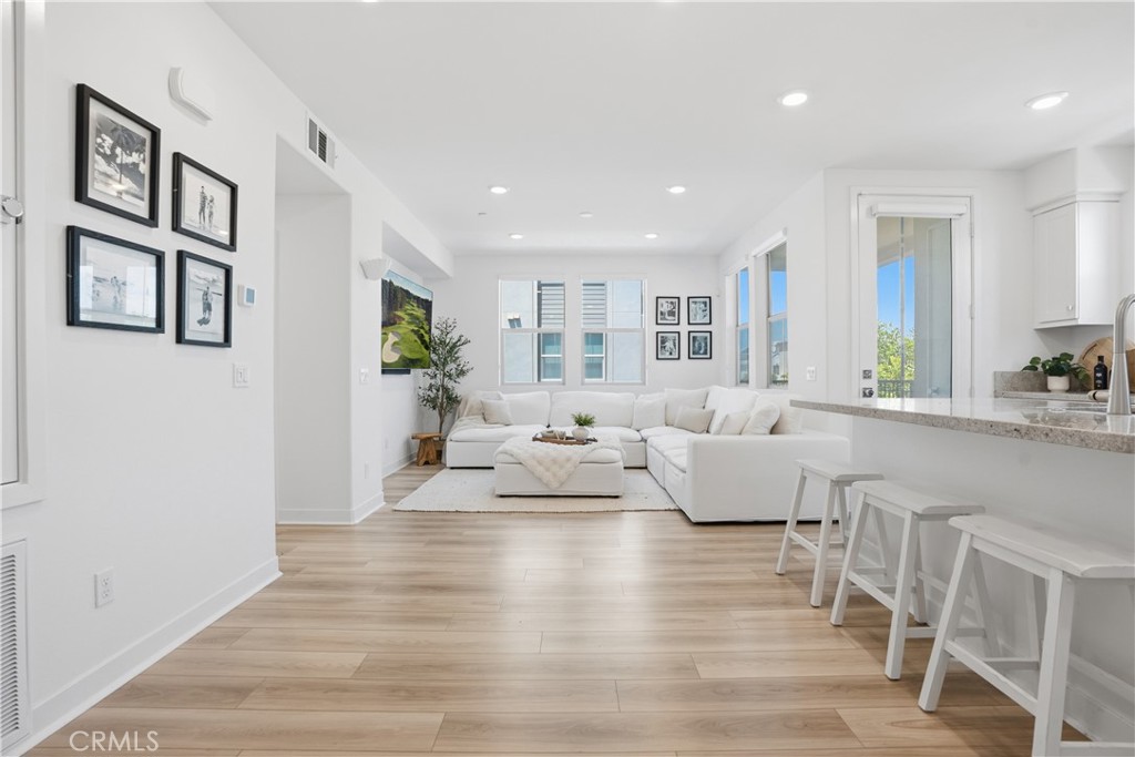 1401 Lasso Way 201