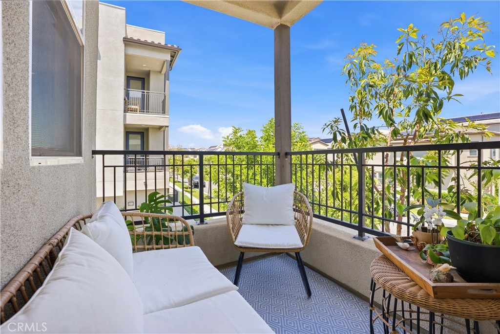 1401 Lasso Way 201