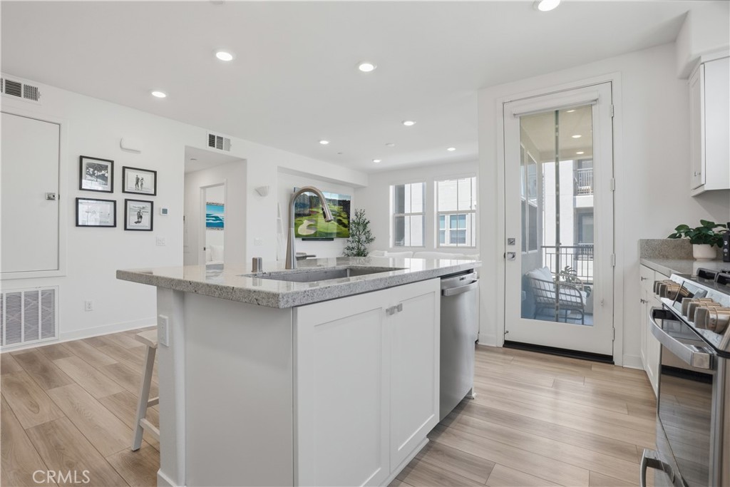 1401 Lasso Way 201
