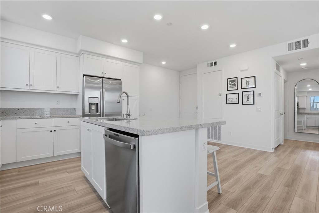 1401 Lasso Way 201