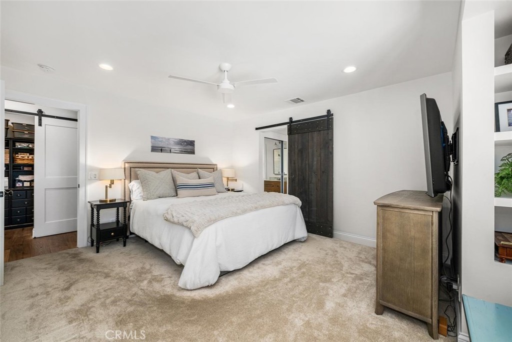 11782 Davenport
