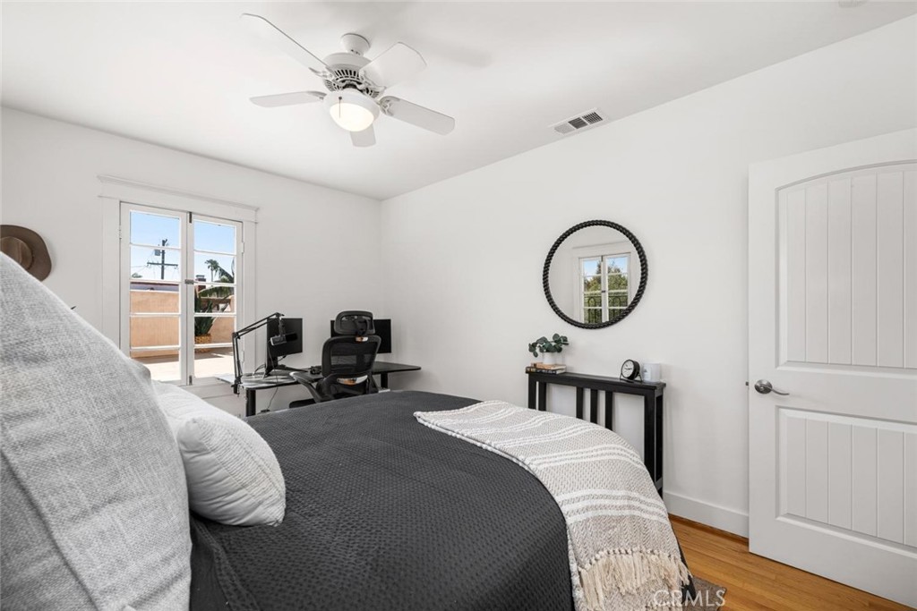 24 Via Di Roma Walk