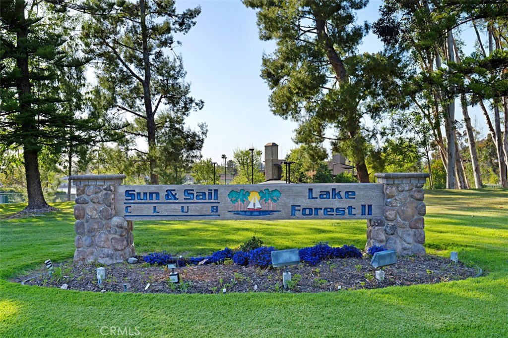 21485 Camino Trebol