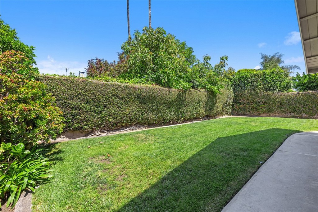 21485 Camino Trebol