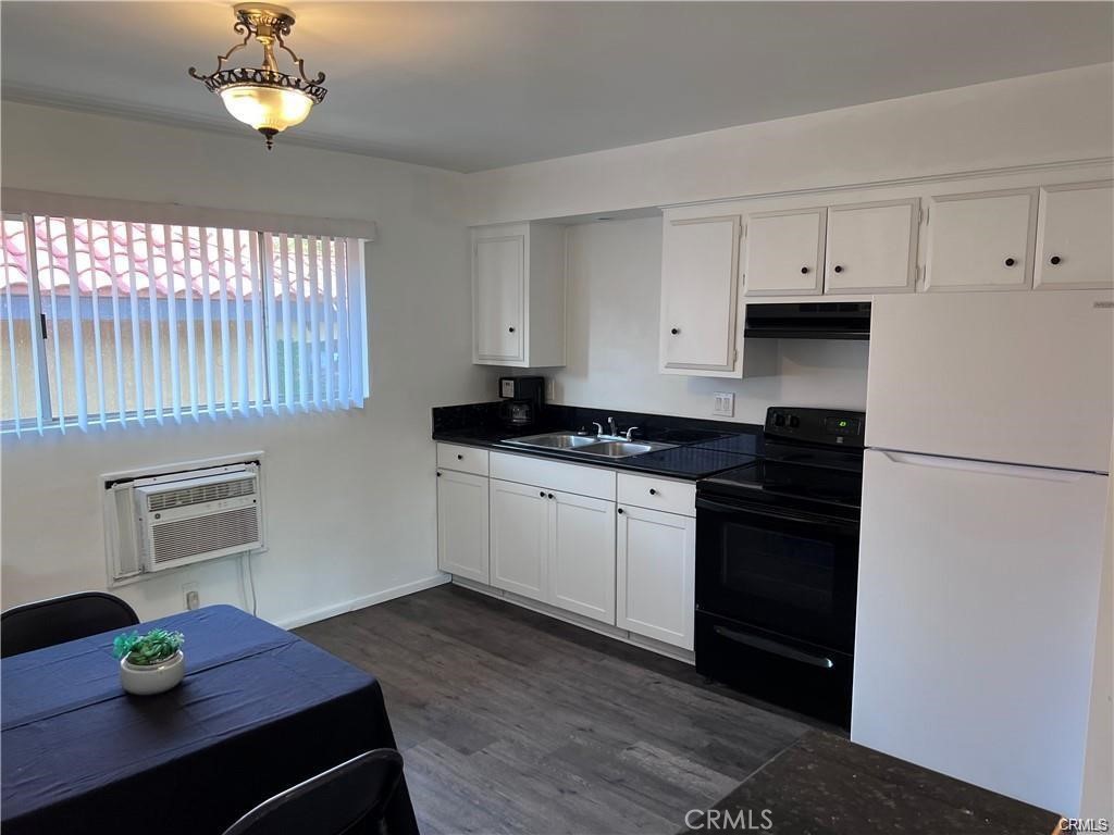 315 E 8th