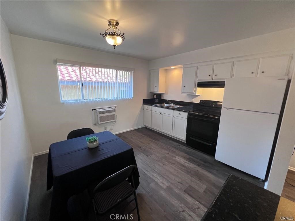 315 E 8th