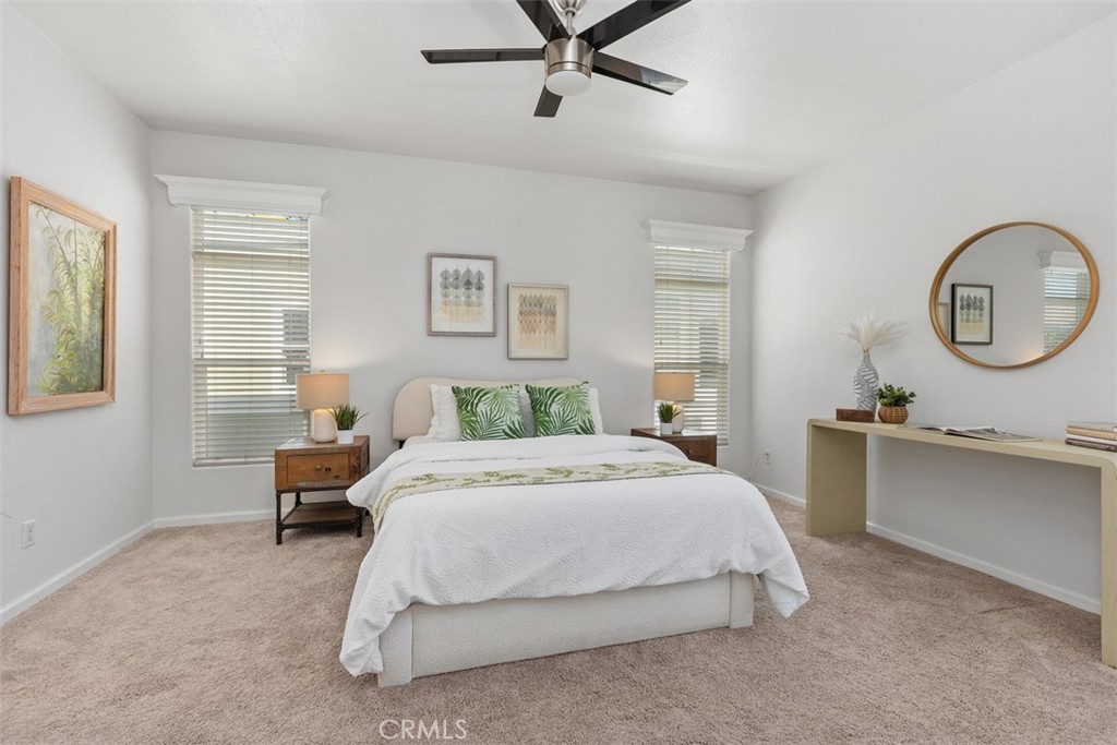 21851 Newland 117