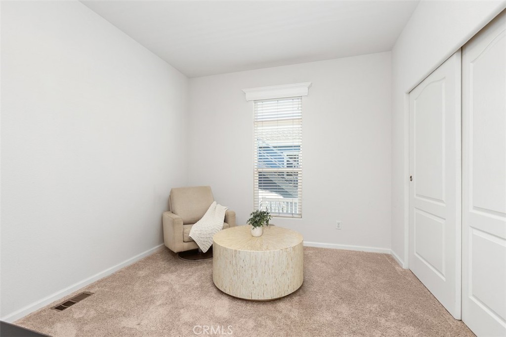21851 Newland 117
