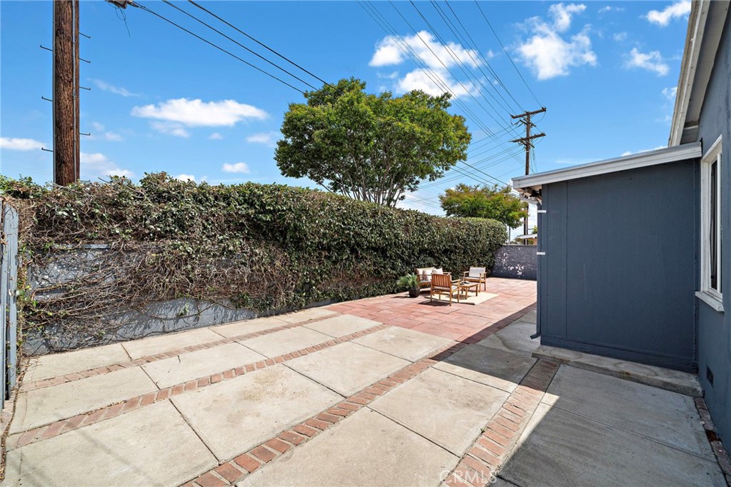 2911 W 135th