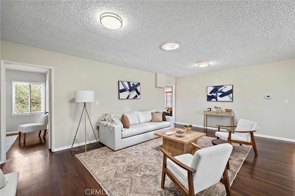 2911 W 135th