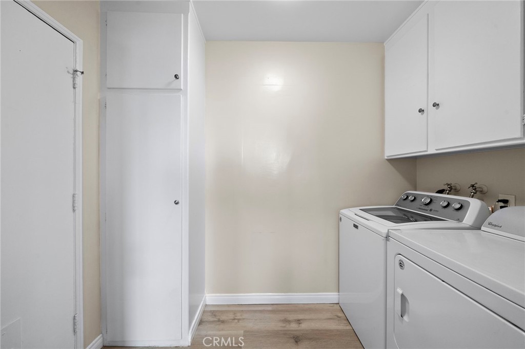 2911 W 135th