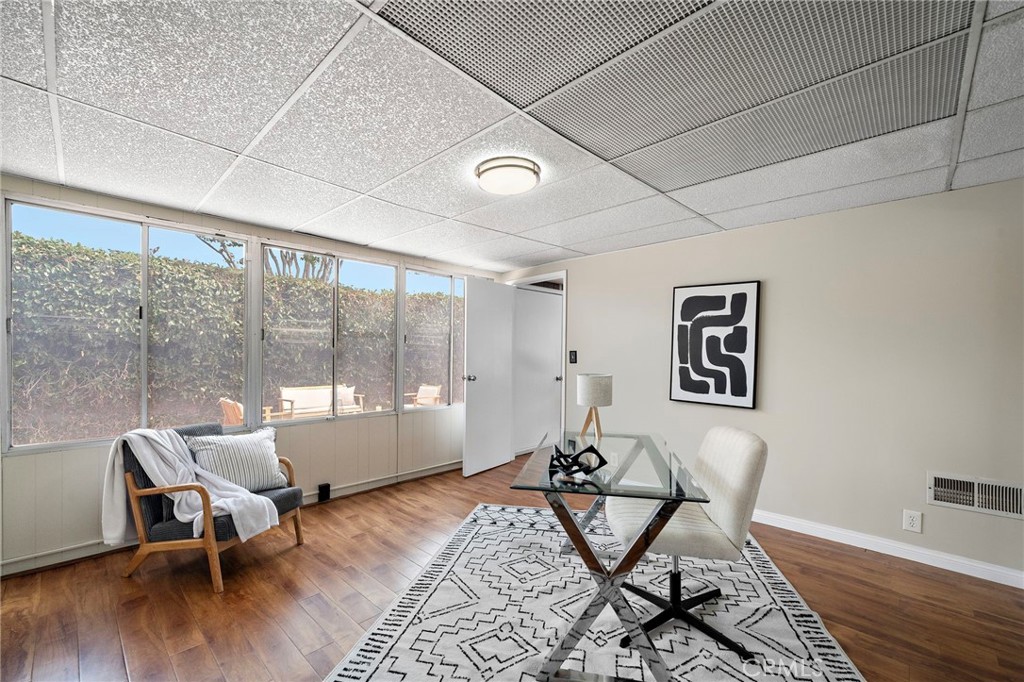 2911 W 135th