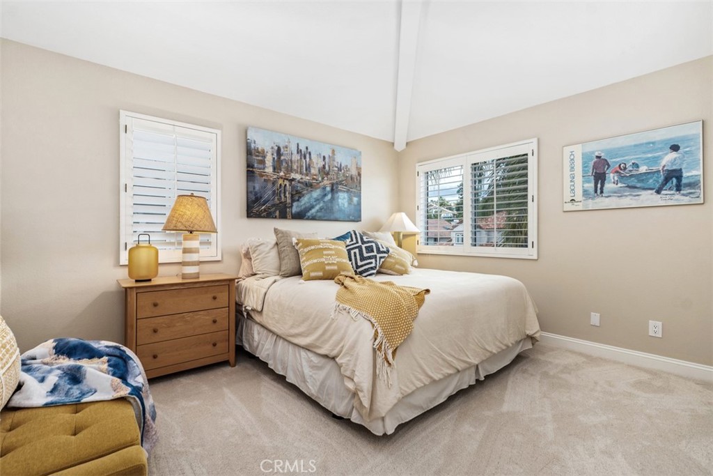 22161 Wayside