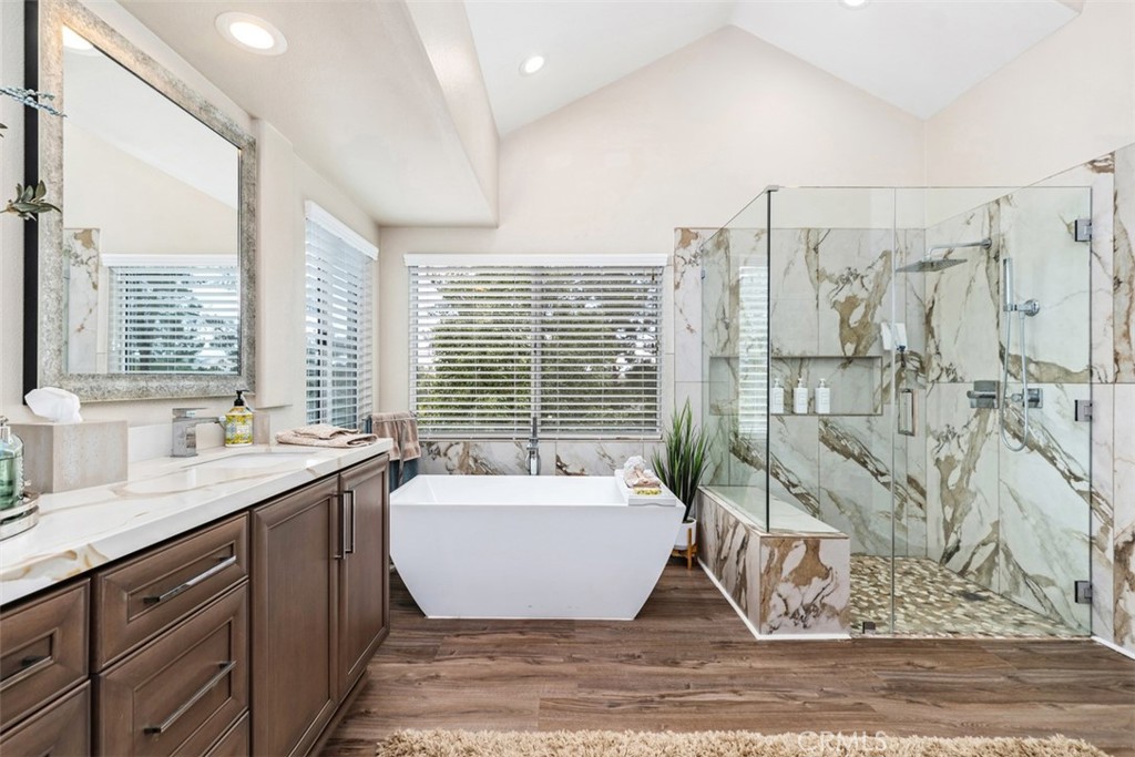 22161 Wayside