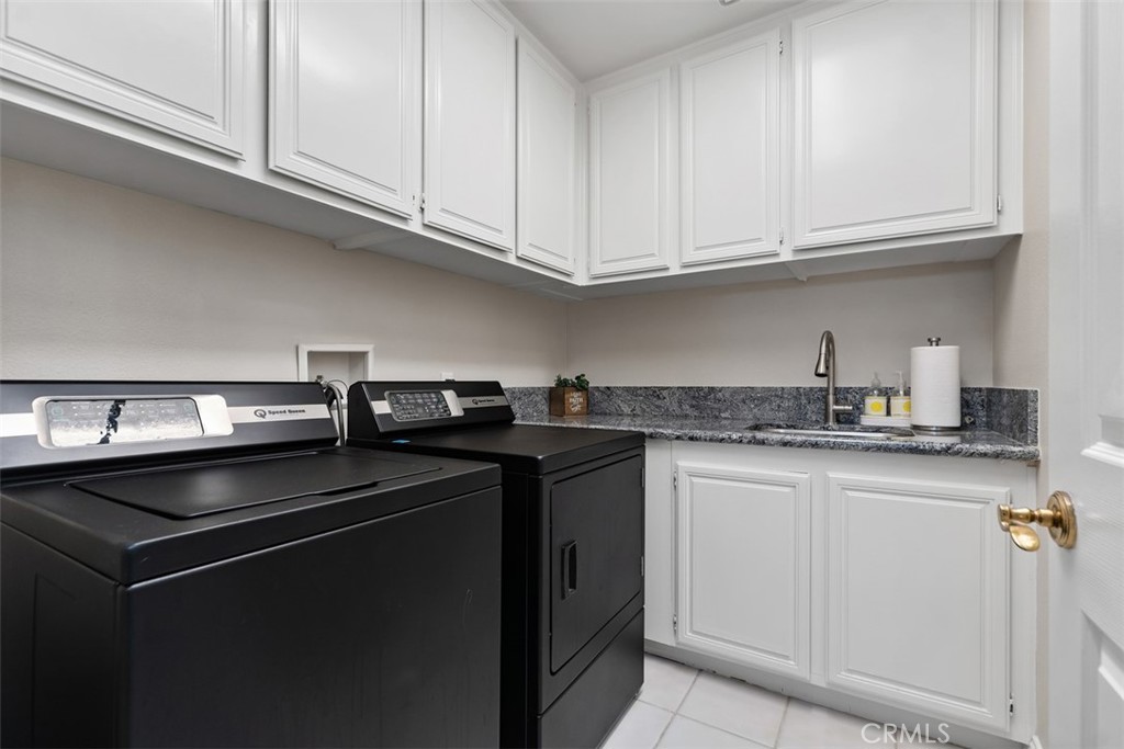 22161 Wayside