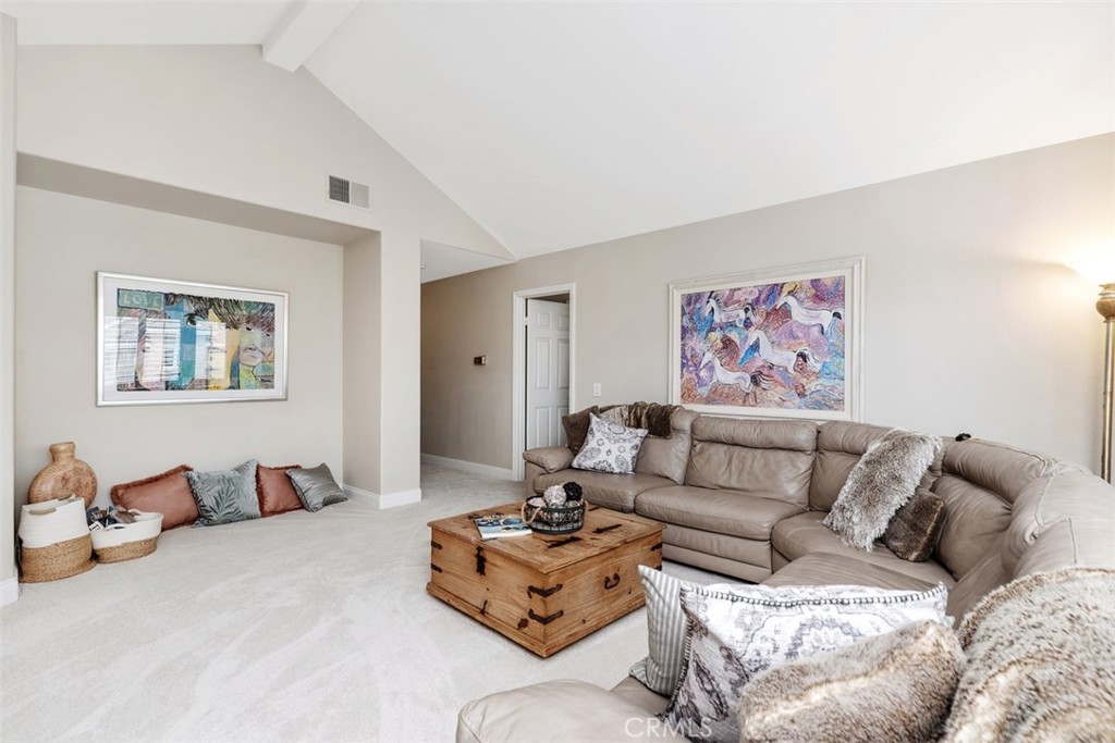 22161 Wayside